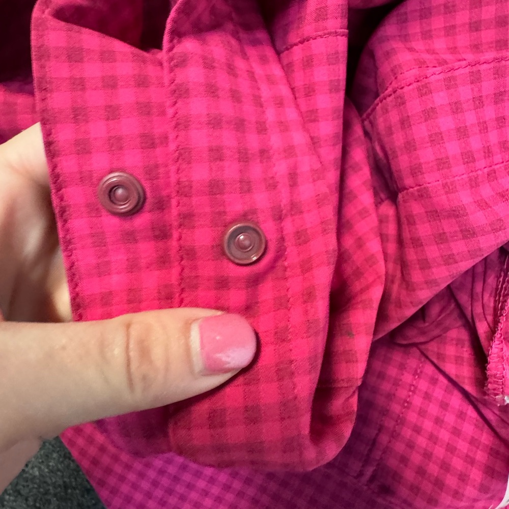 Title Nine Tuolumne Tech Button Down Shirt - Picture 10 of 10
